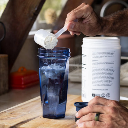 27 oz Shaker Bottle - US 8318