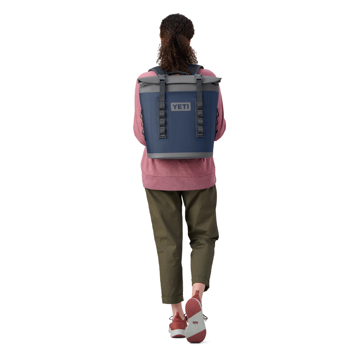 M12 Backpack Soft Cooler - US 3784